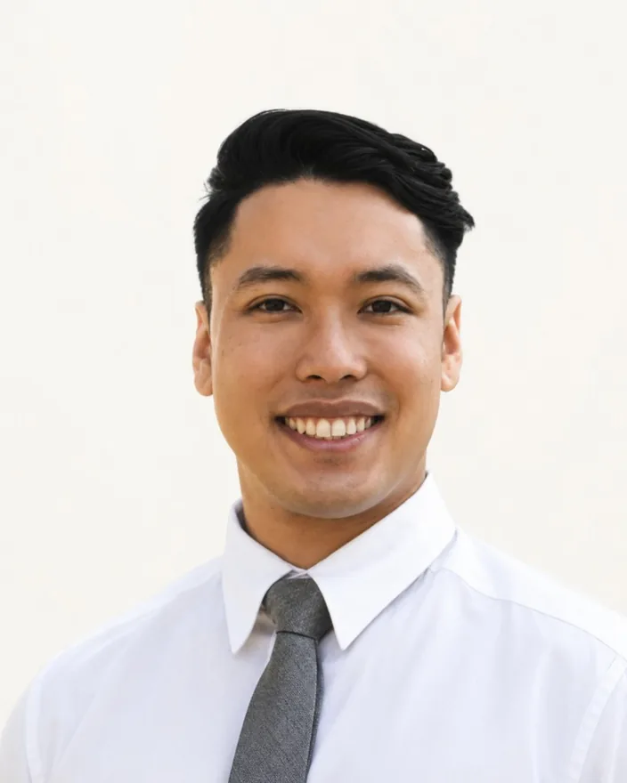 Portrait of Christopher Phongsa
